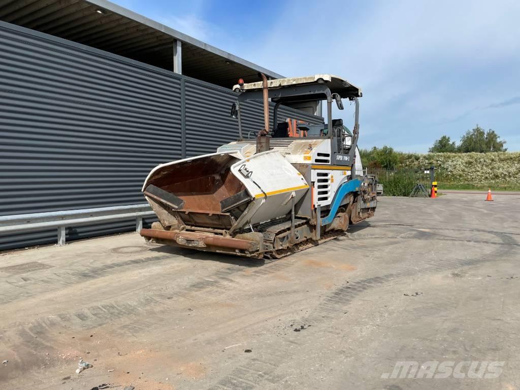 Vögele SUPER 1900-2 Strassenfertiger