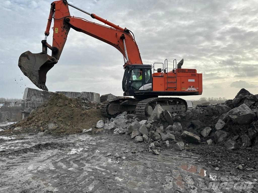 Hitachi ZX690 LCR - 6 Raupenbagger