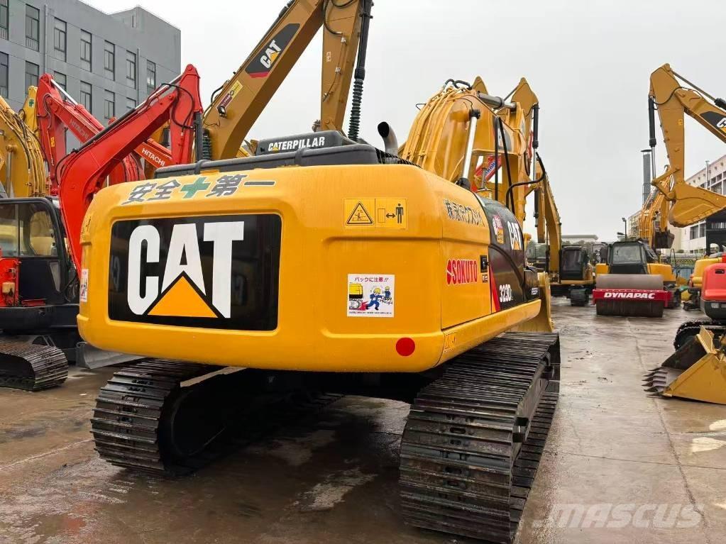 CAT 323 D Raupenbagger