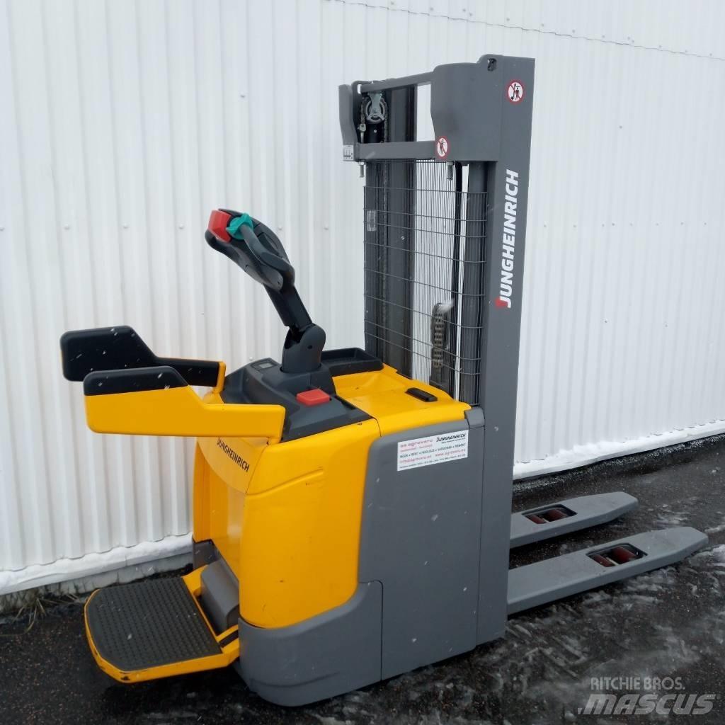 Jungheinrich ERC 214 Selbstfahrstapler