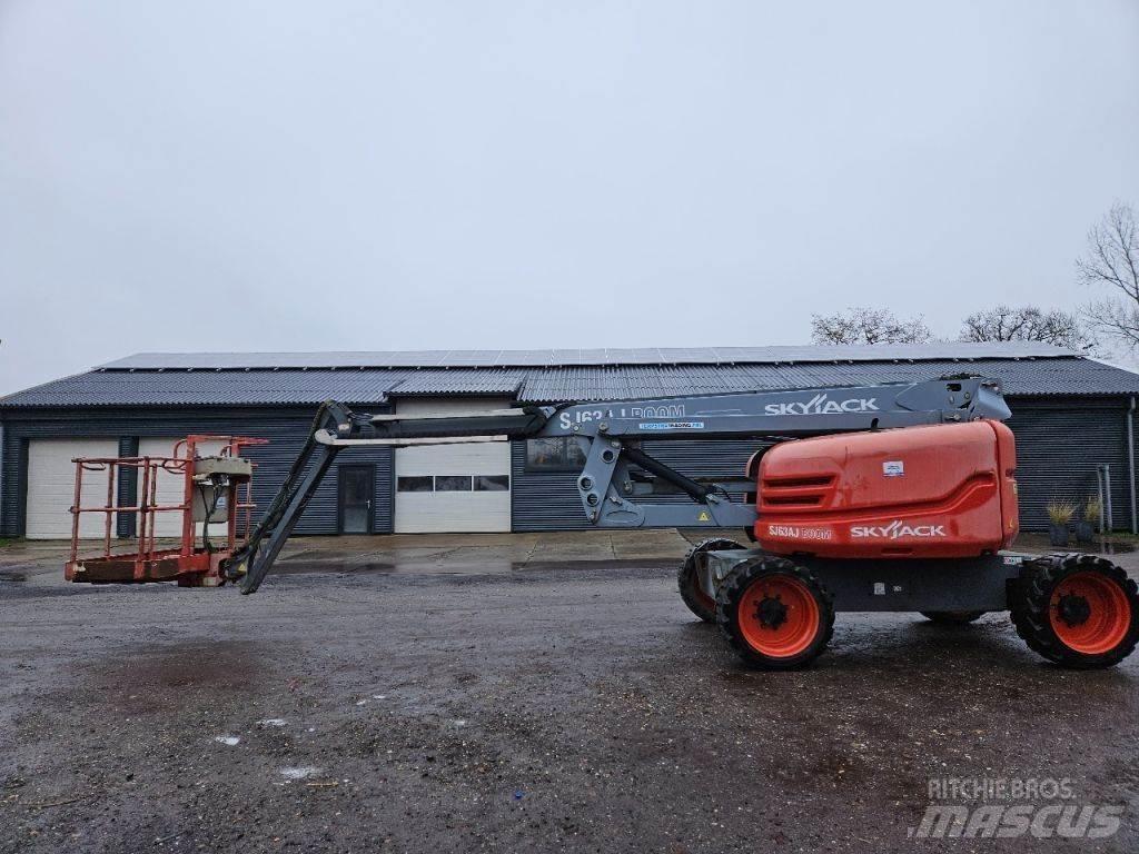 SkyJack SJ63AJ Gelenkteleskoparbeitsbühnen