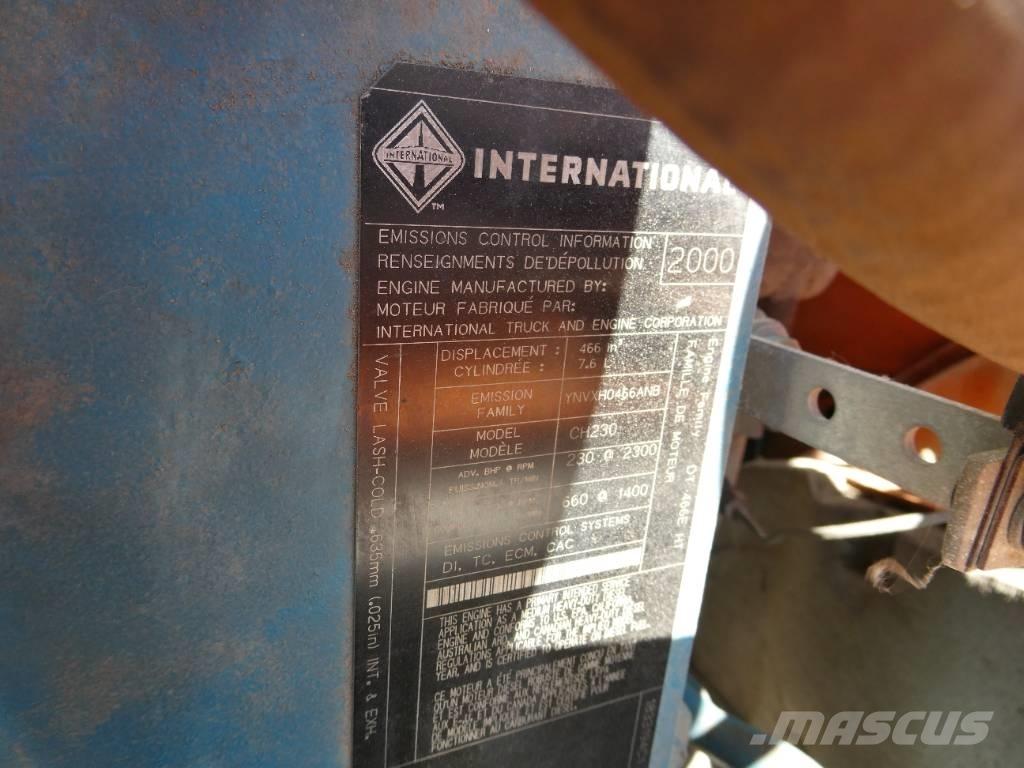 International 4900 Kipper