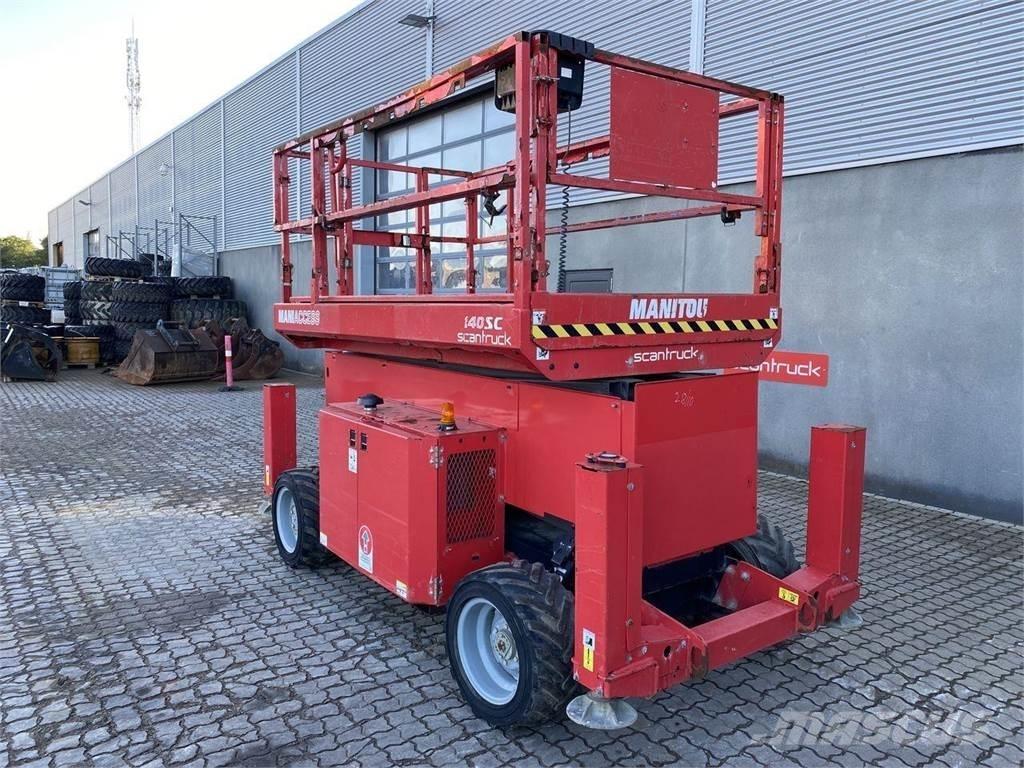 Manitou 140SC Scheren-Arbeitsbühnen