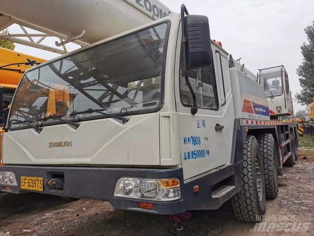 Zoomlion QY80V All-Terrain-Krane