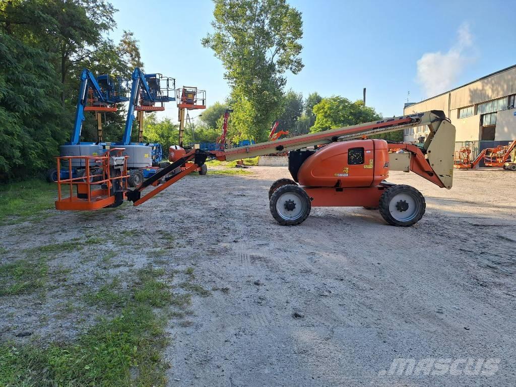 JLG 600AJ Gelenkteleskoparbeitsbühnen