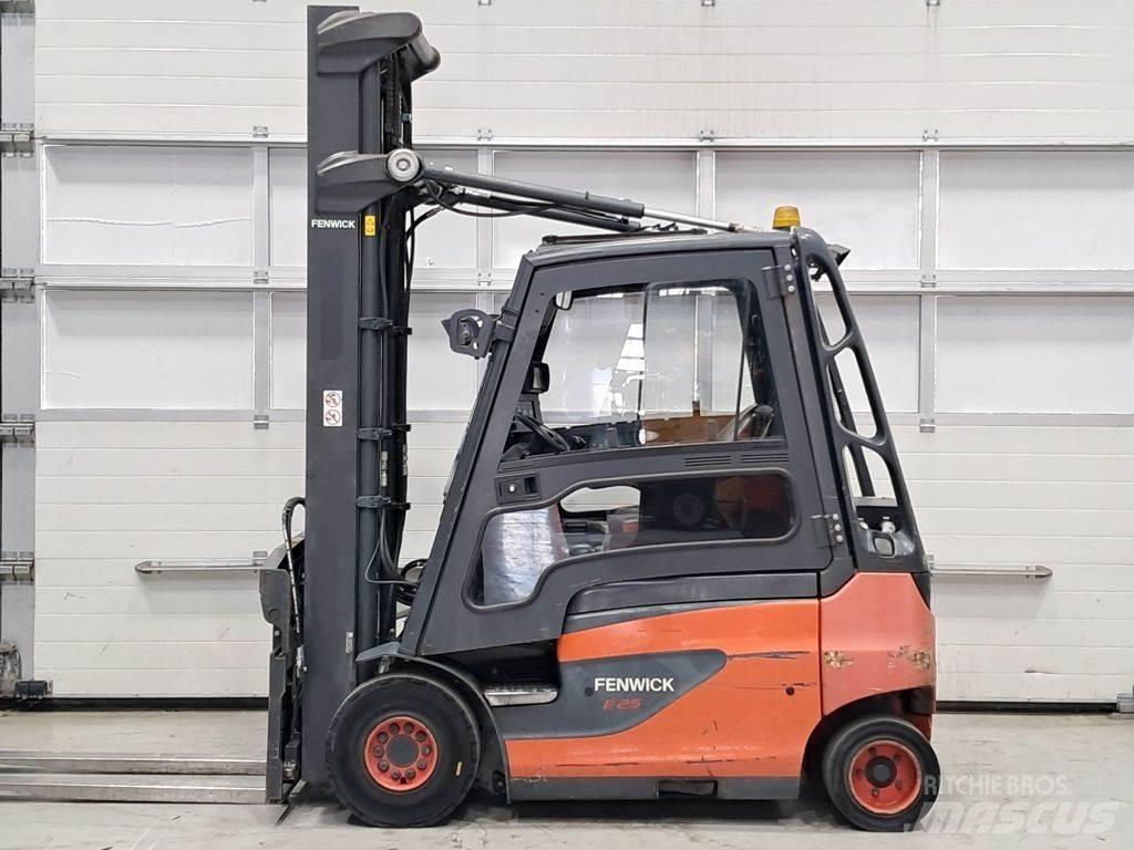 Linde E25-01 Elektrostapler