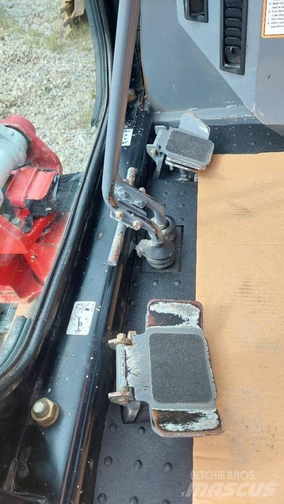 Takeuchi TB 23 R Minibagger < 7t