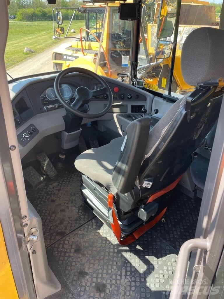 Volvo A30G Dumper - Knickgelenk