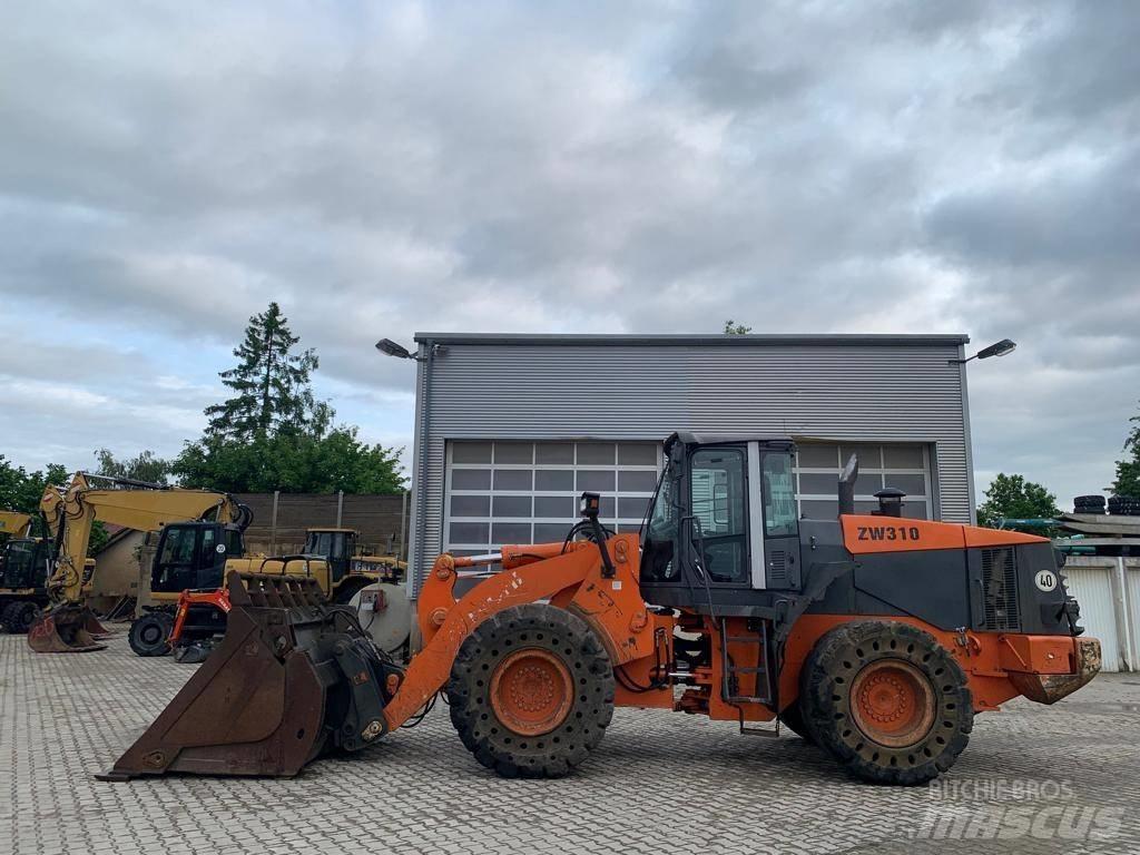 Hitachi ZW 310 Radlader