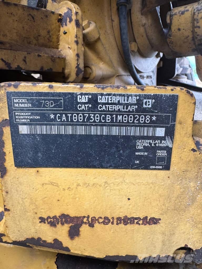 CAT 730 Dumper - Knickgelenk