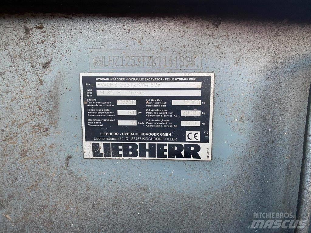 Liebherr LH 30 M Materialumschlag