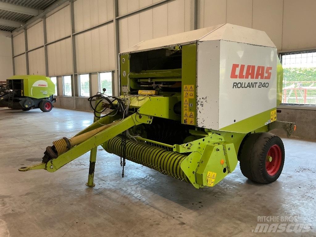 CLAAS Rollant 240 Rundballenpressen