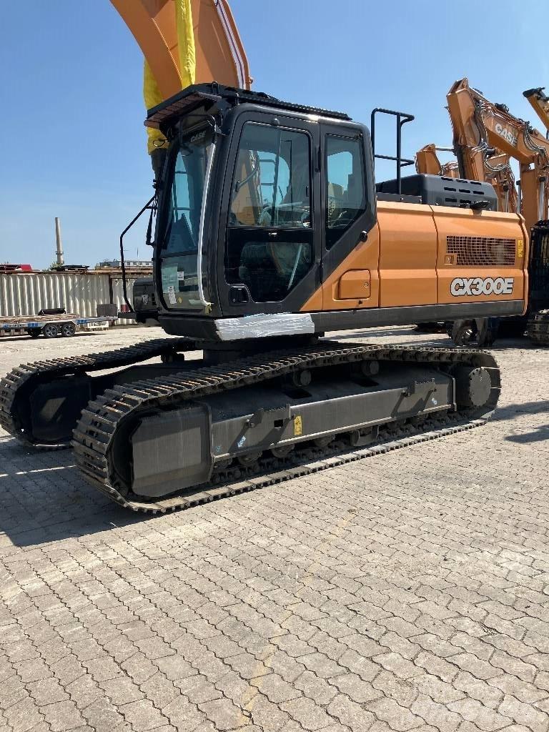 CASE CX300E Raupenbagger