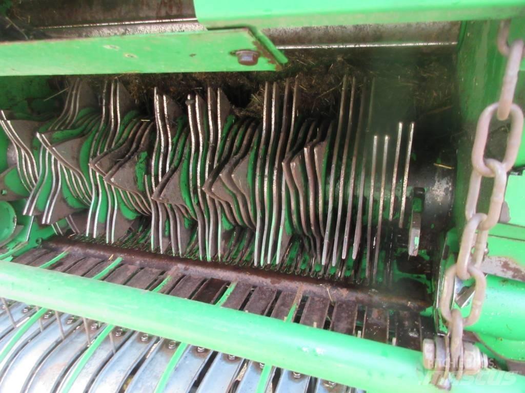 John Deere 644 Rundballenpressen