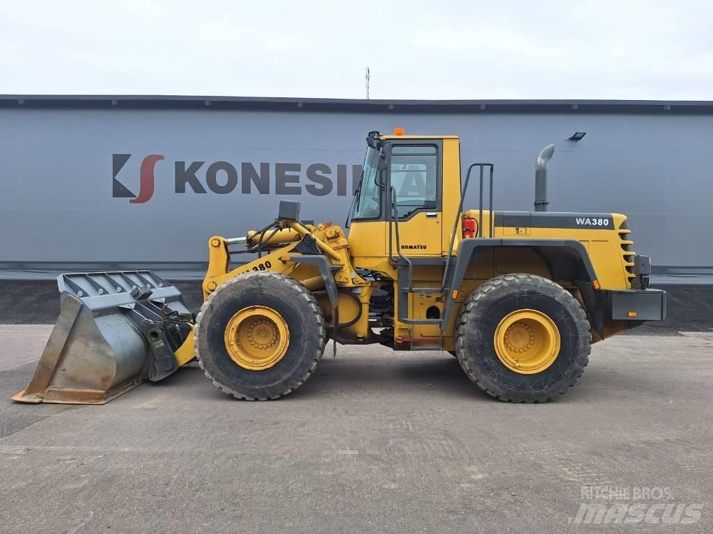 Komatsu WA 380-3A Radlader