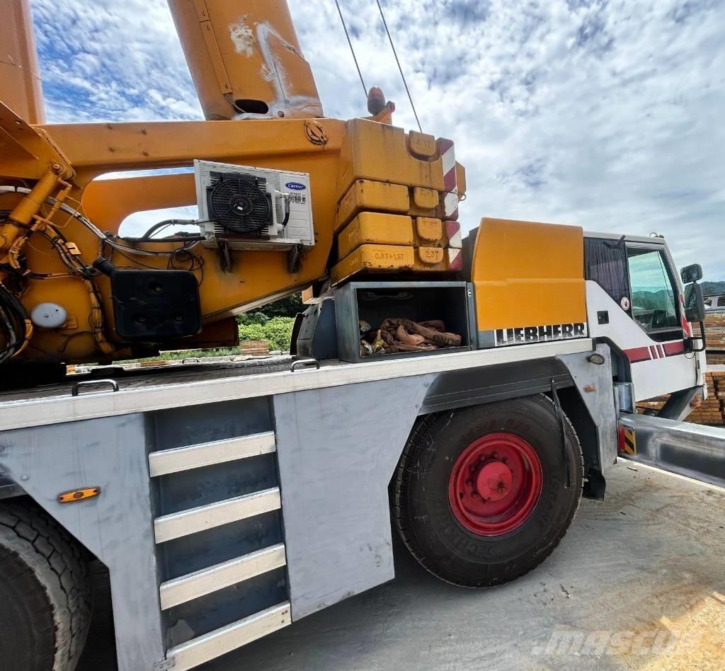 Liebherr LTM 1055 All-Terrain-Krane