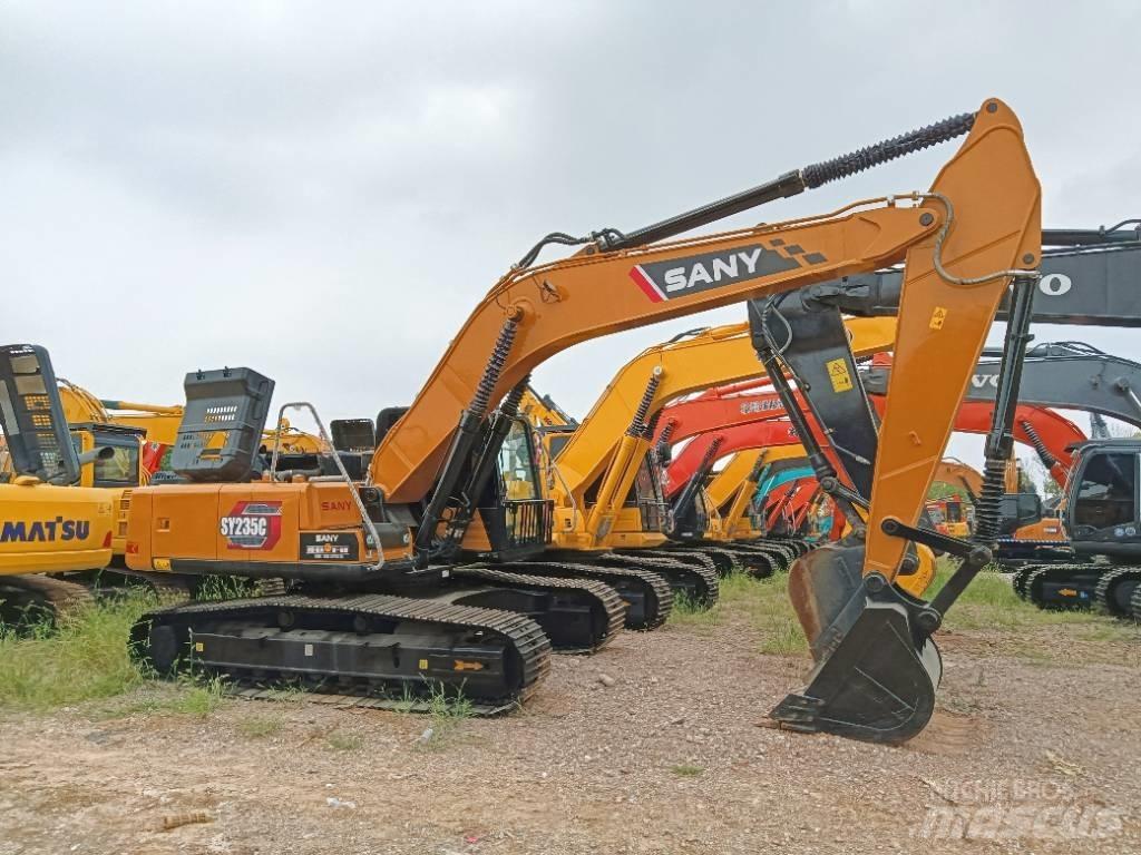 Sany SY 235 C Raupenbagger