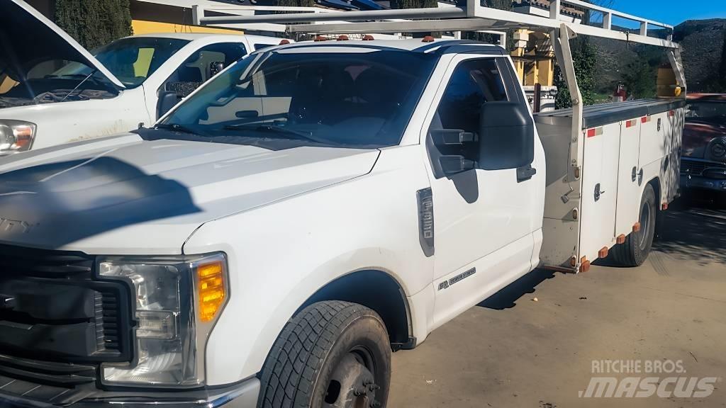 Ford F 350 XL Pickup/Pritschenwagen