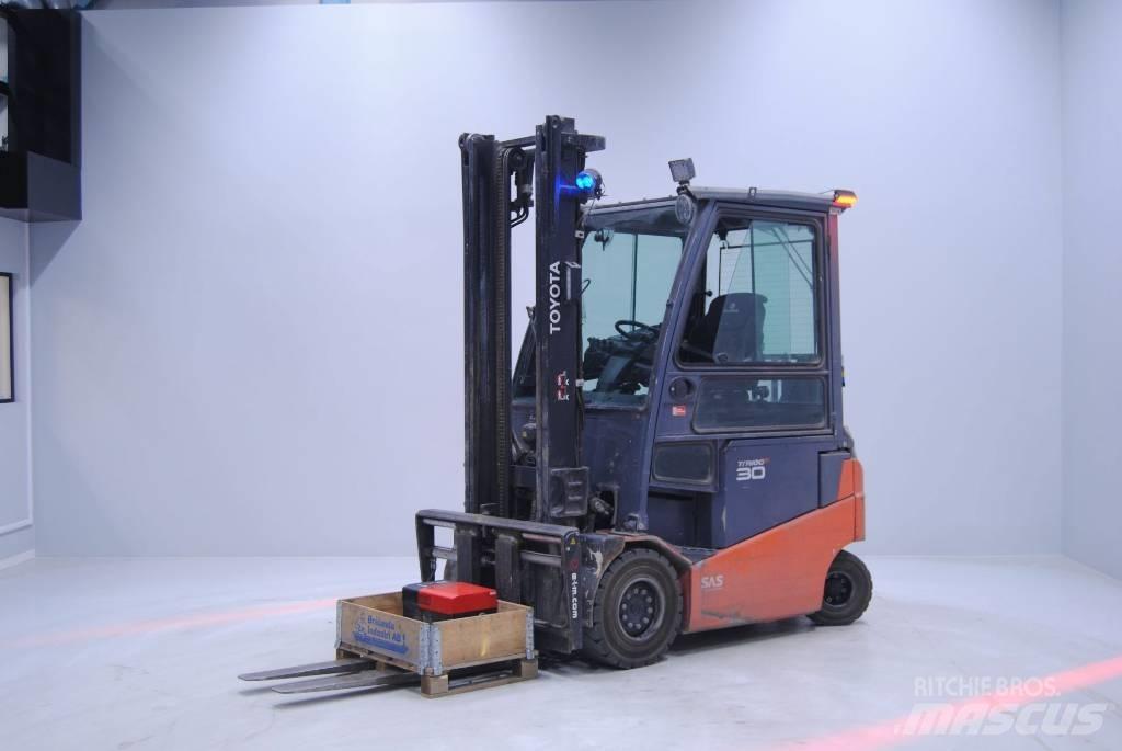 Toyota 8FBMKT30 Elektrostapler