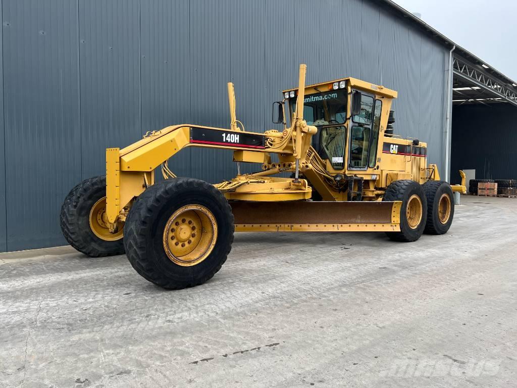 CAT 140H Grader