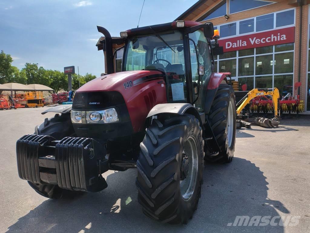 Case IH Maxxum 140 Traktoren