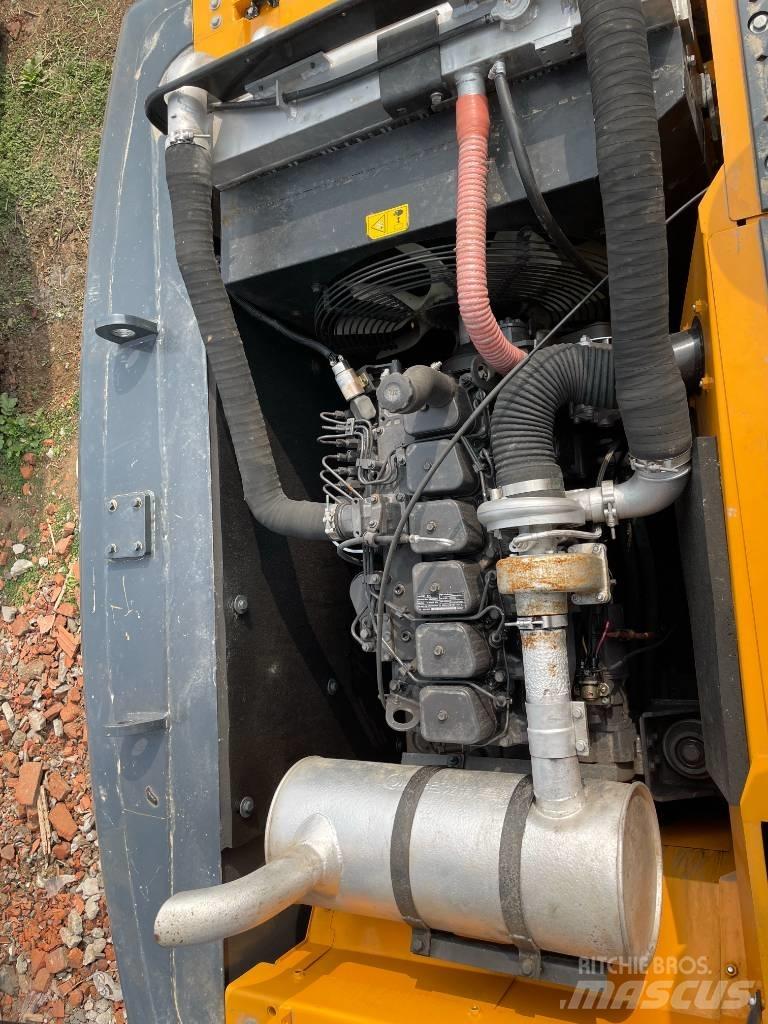 Hyundai 220-9S Raupenbagger