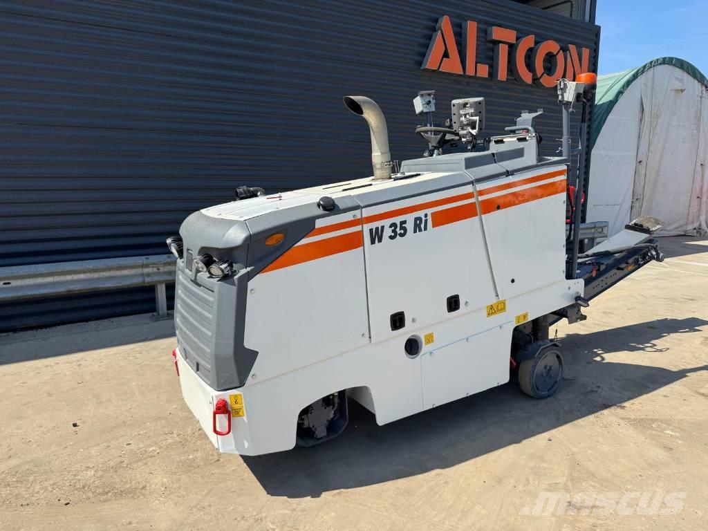 Wirtgen W 35 RI Asphaltfräsen