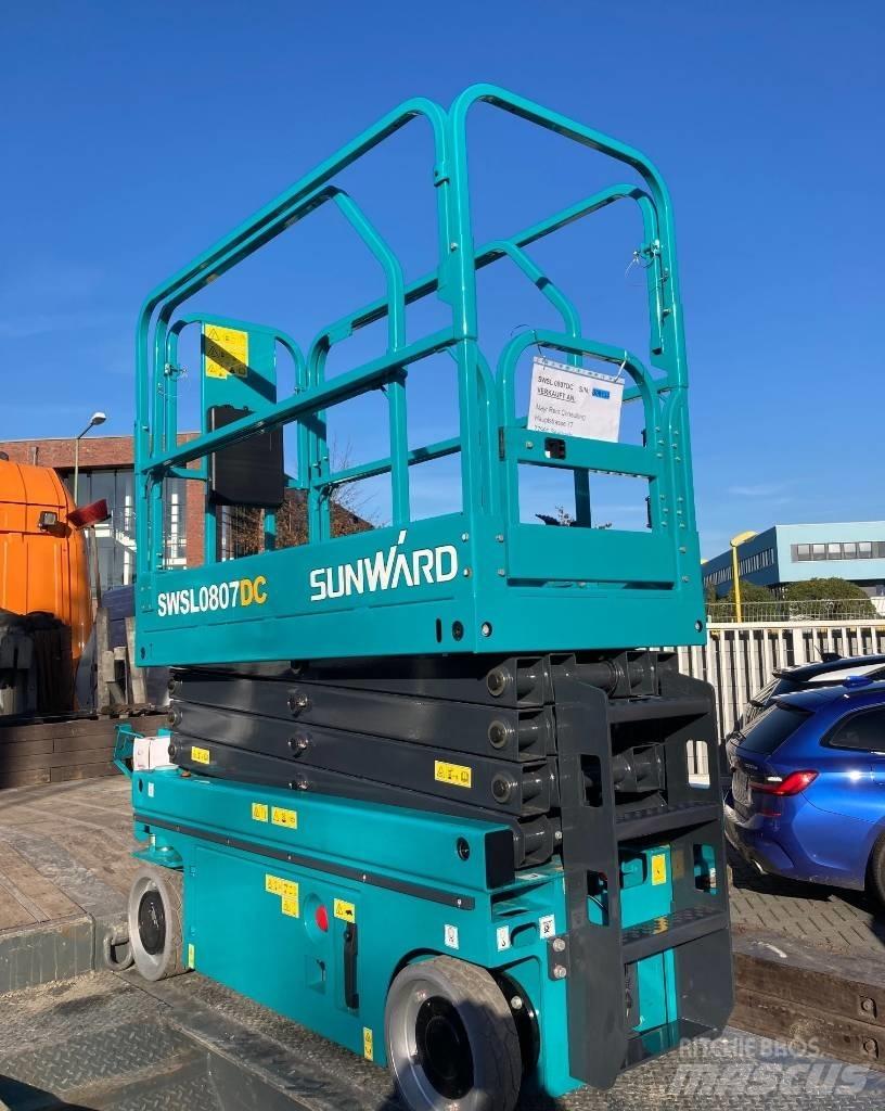 Sunward SWSL0807DC Scheren-Arbeitsbühnen