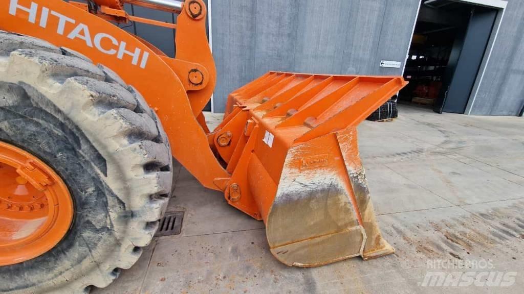Hitachi ZW310-6 Radlader