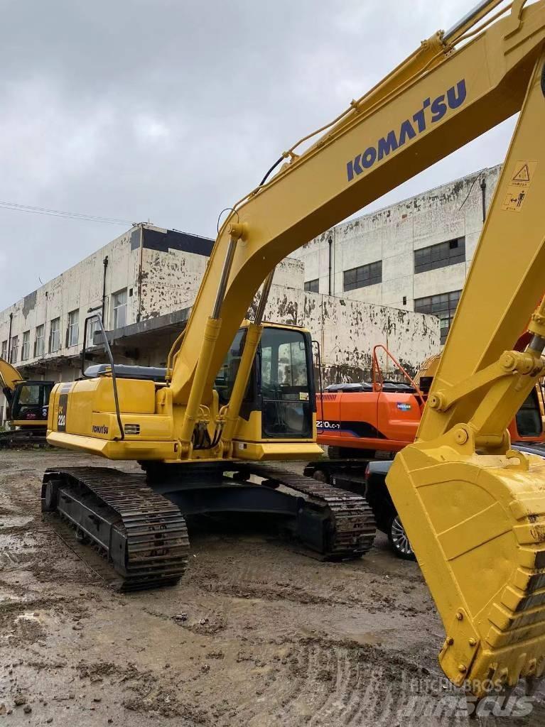 Komatsu 220 Raupenbagger