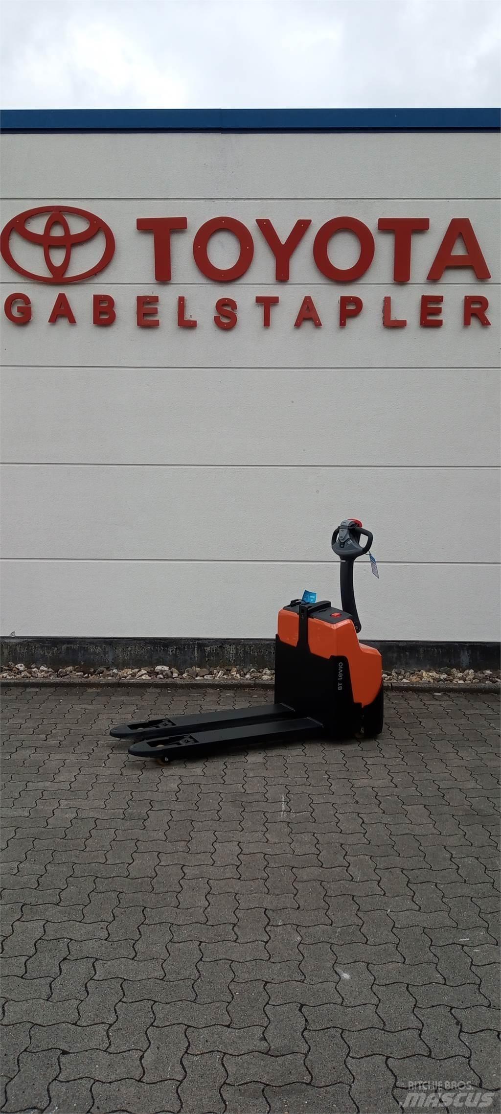 Toyota LWI 160 Niedergabelstapler