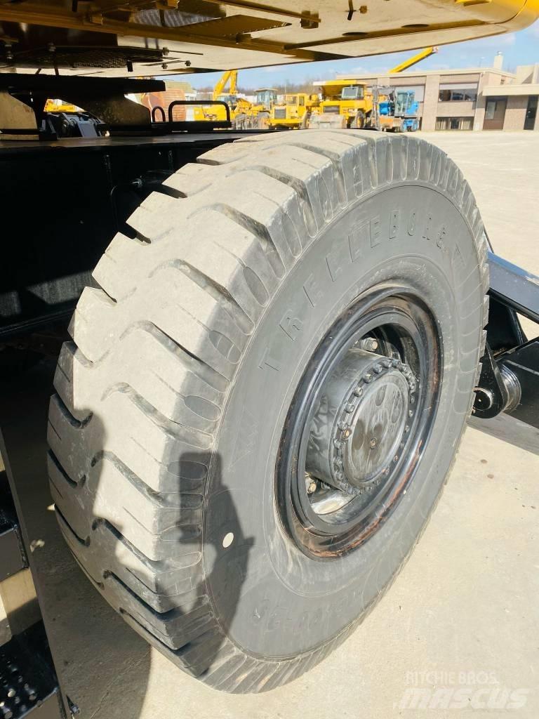 CAT mh3040 Materialumschlag