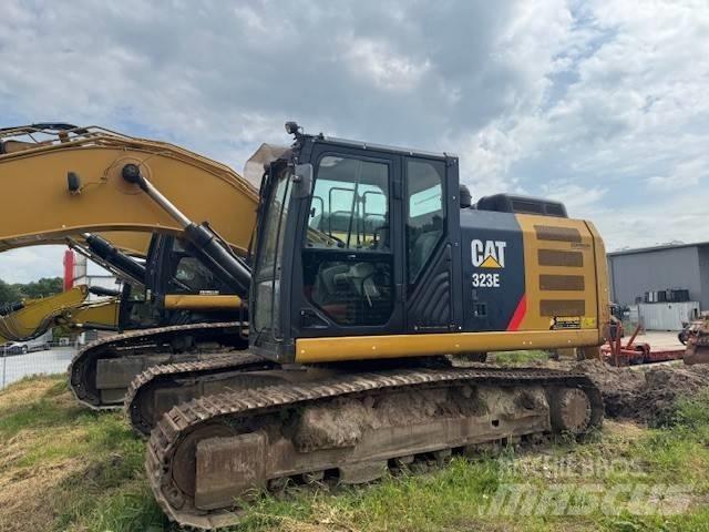 CAT 323 E Raupenbagger