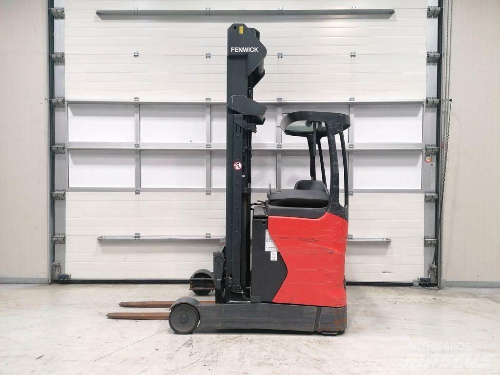Linde R14-01 Schubmaststapler