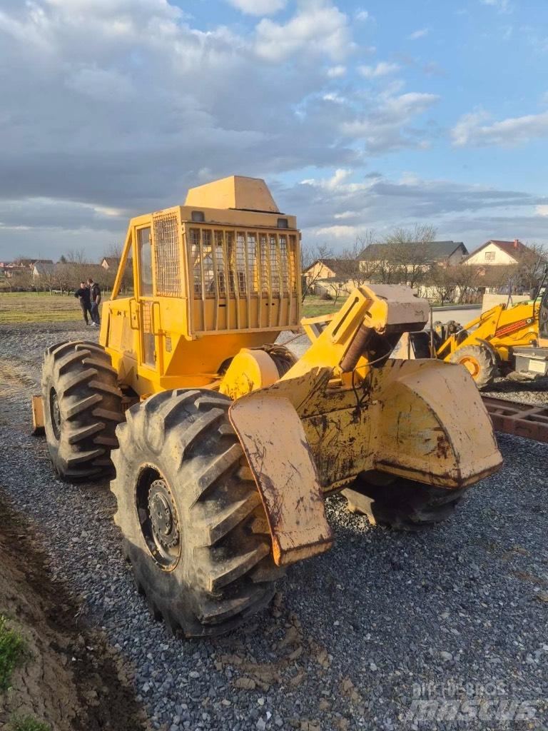 John Deere 667d Forsttraktoren