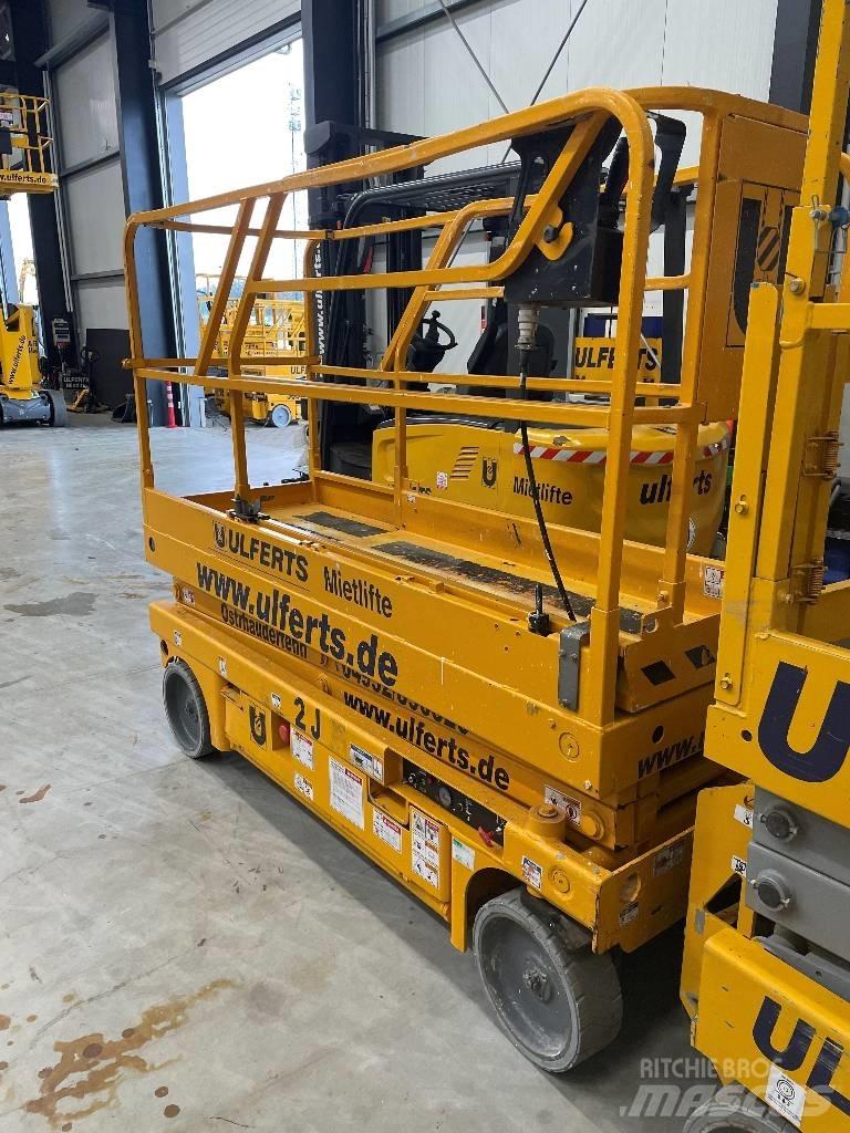 Haulotte Compact 8 Scheren-Arbeitsbühnen