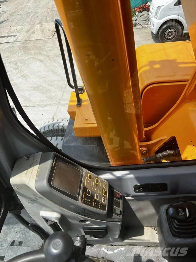 Hyundai 210W-7 Mobilbagger