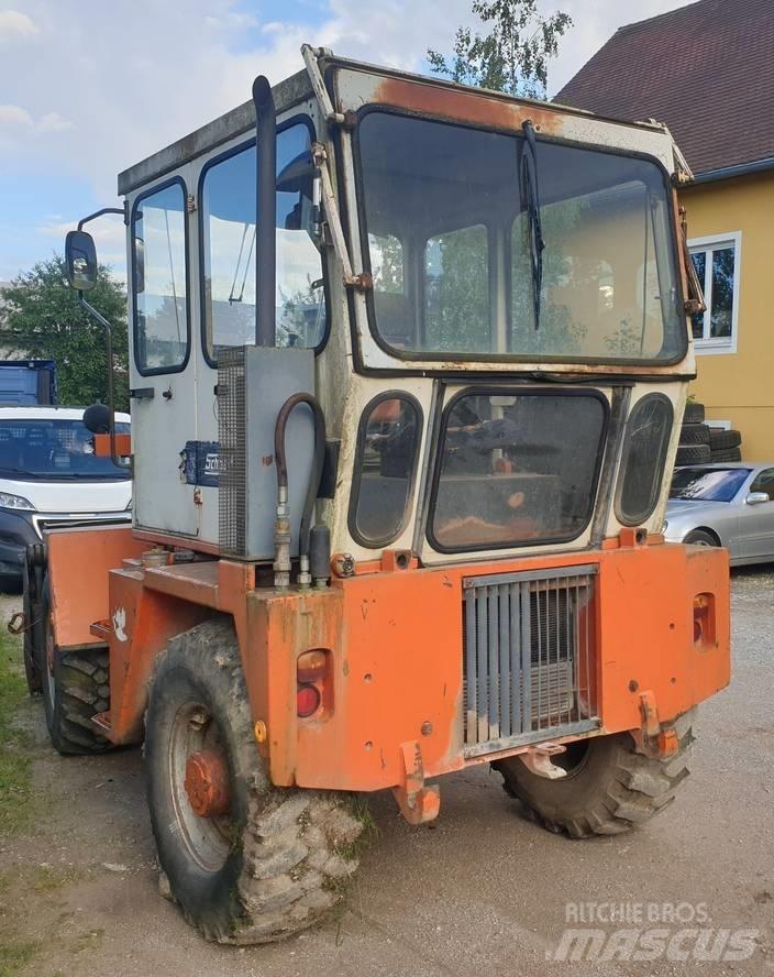 Schaeff SKB 902 Baggerlader