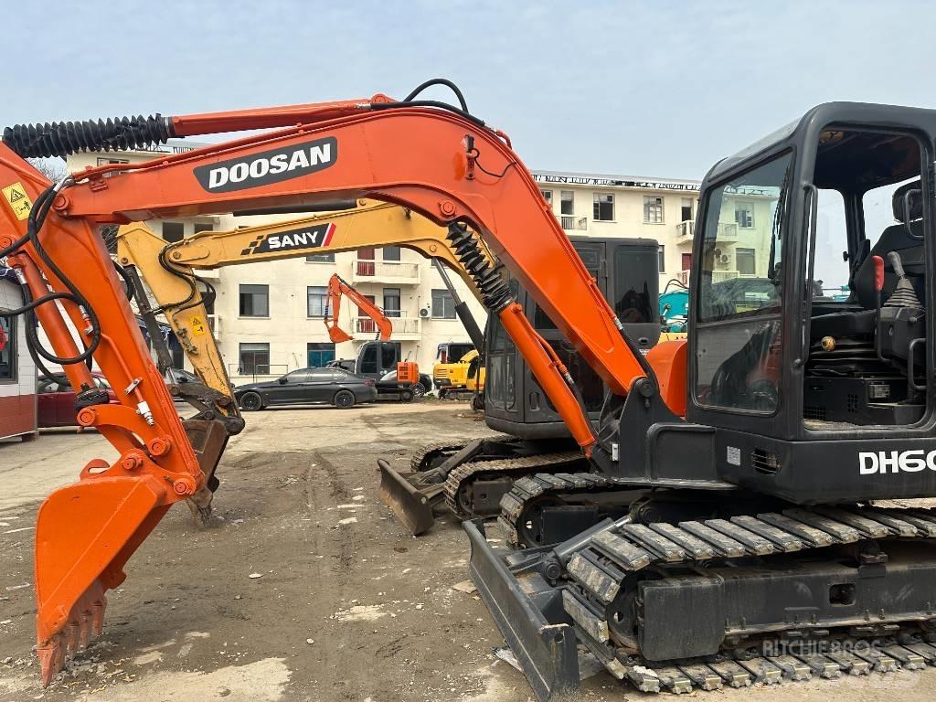 Doosan DH 60-7 Raupenbagger