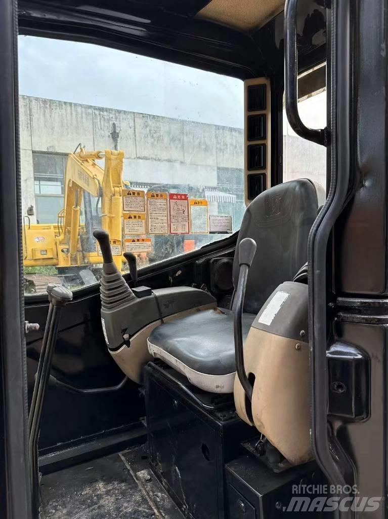 CAT 303 CR Minibagger < 7t
