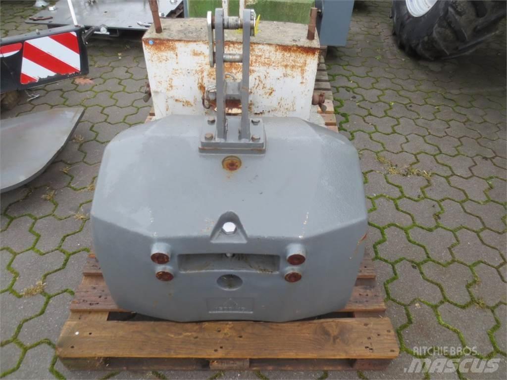 Agri CON 1500KG Ballenanhänger