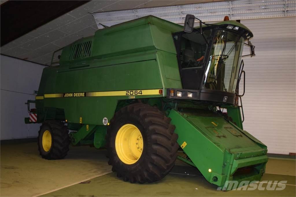 John Deere 2064 Mähdrescher