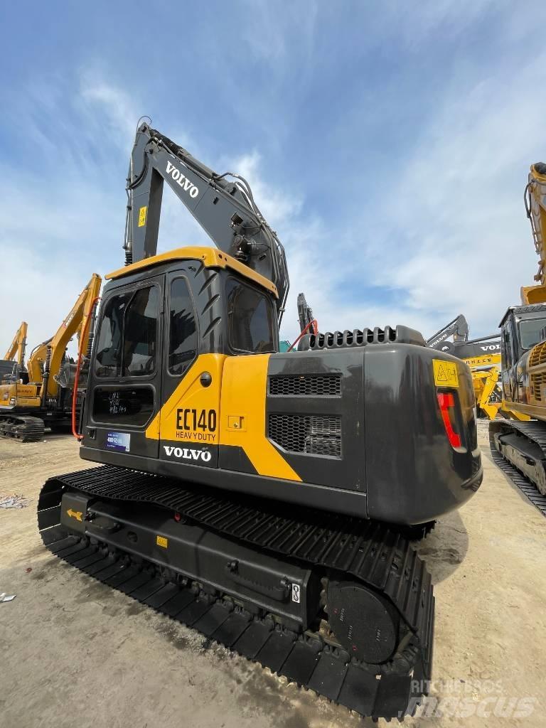 Volvo EC 140 Midibagger  7t - 12t