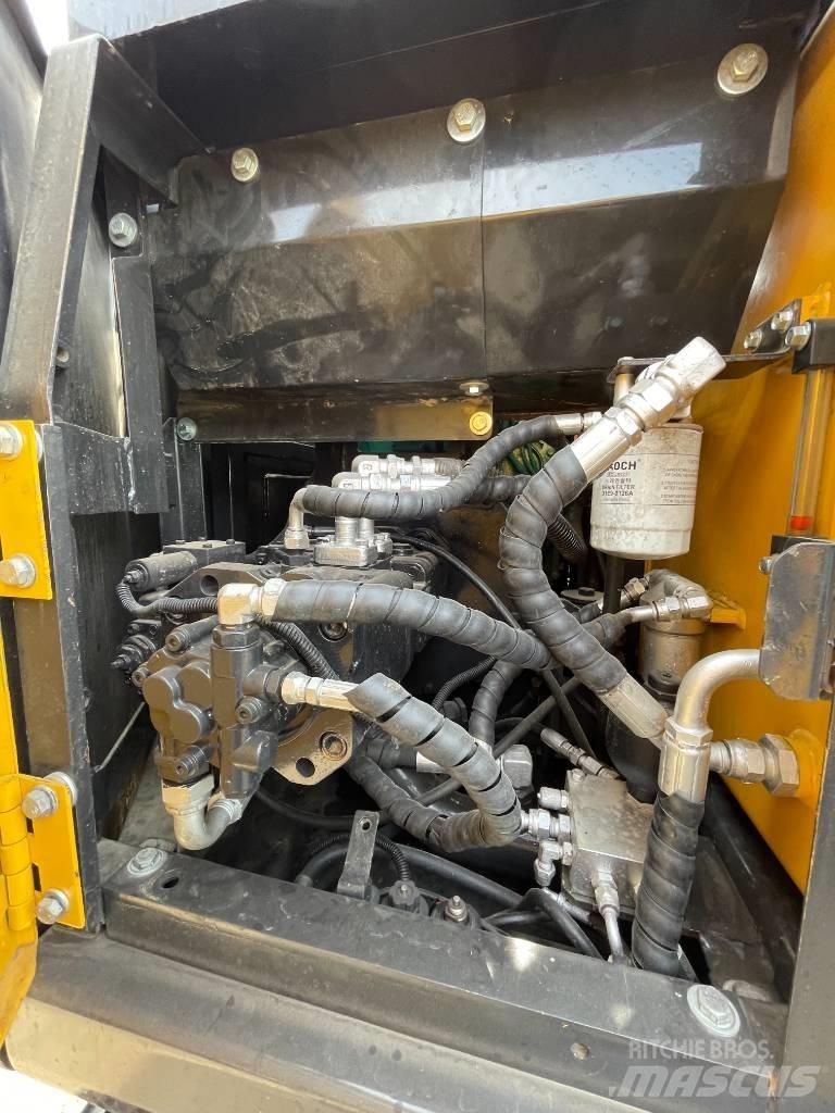 Volvo EC 140 Midibagger  7t - 12t