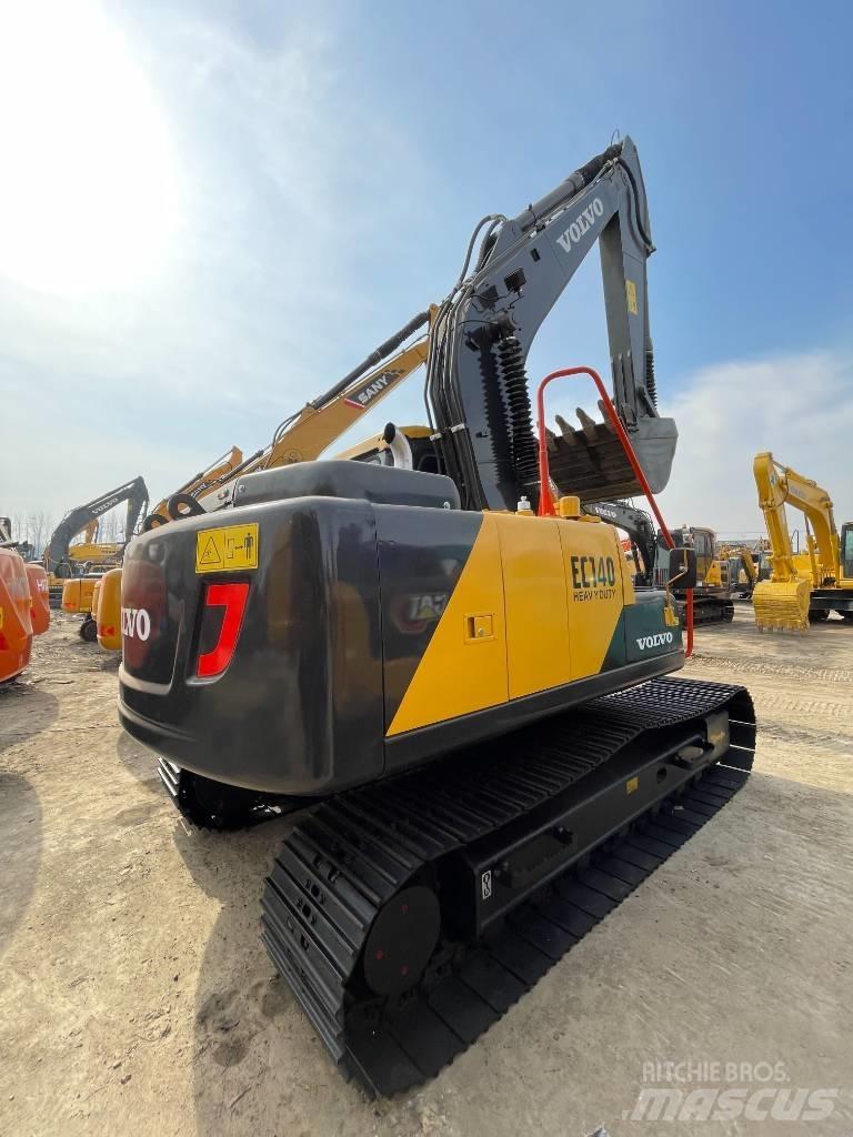 Volvo EC 140 Midibagger  7t - 12t