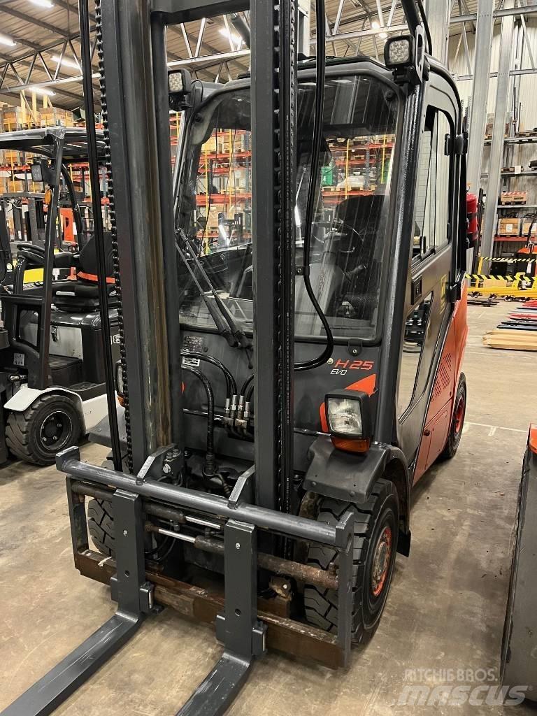 Linde H25D-02 Dieselstapler