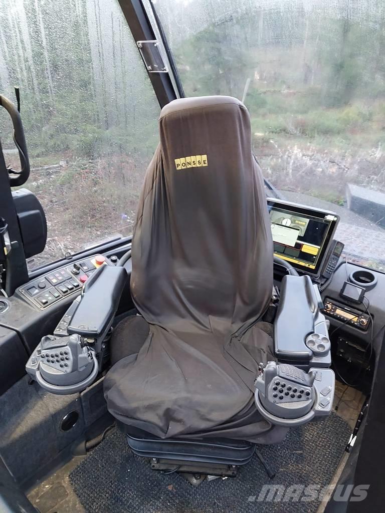 Ponsse Ergo 8W Harvester