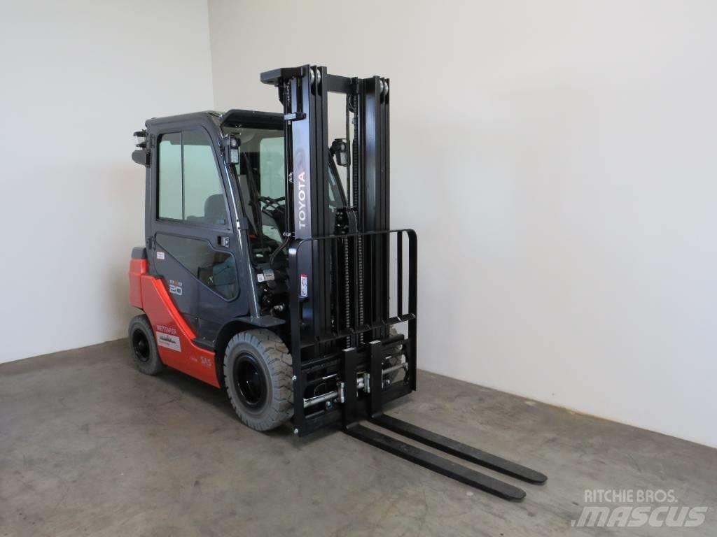 Toyota 8 FDF 20 Dieselstapler