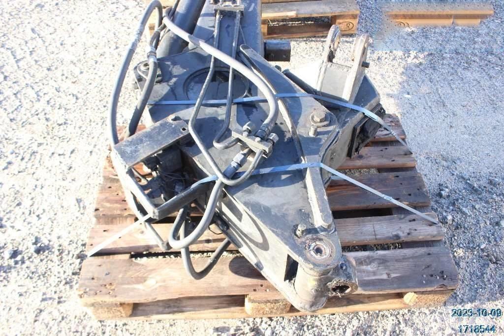 Huddig 960 Chassis