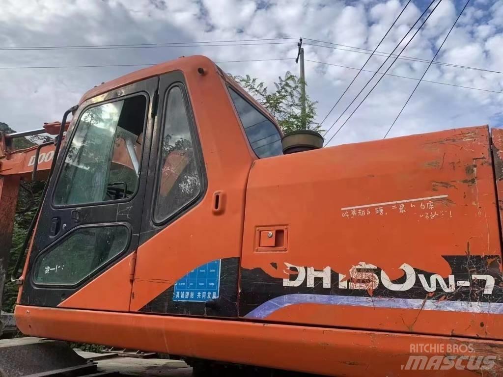 Doosan 150 W-7 Mobilbagger
